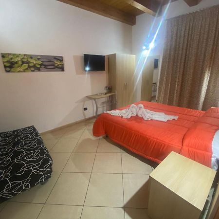 Hotel Mandanici :Borgo Marsalini Barcellona-Pozzo di Gotto Zewnętrze zdjęcie