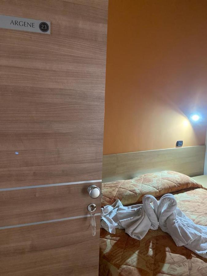 Hotel Mandanici :Borgo Marsalini Barcellona-Pozzo di Gotto Zewnętrze zdjęcie